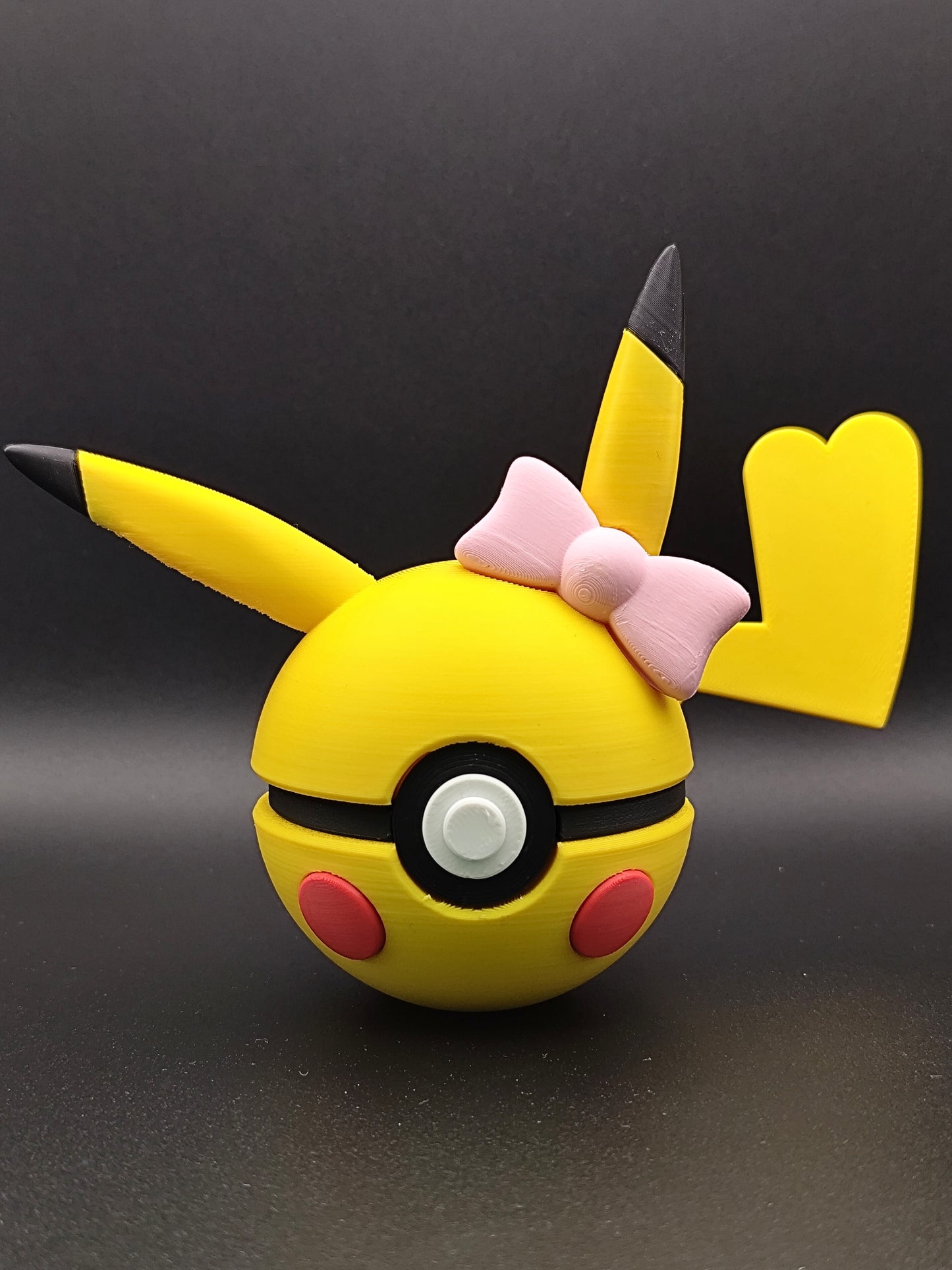 Pokéball de Pikachu ♀️ ⚡ | Fan Art 3D femenina y eléctrica by N3D