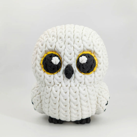 KNITTED Hedwig, figura impresa en 3D con efecto crochet, vista frontal