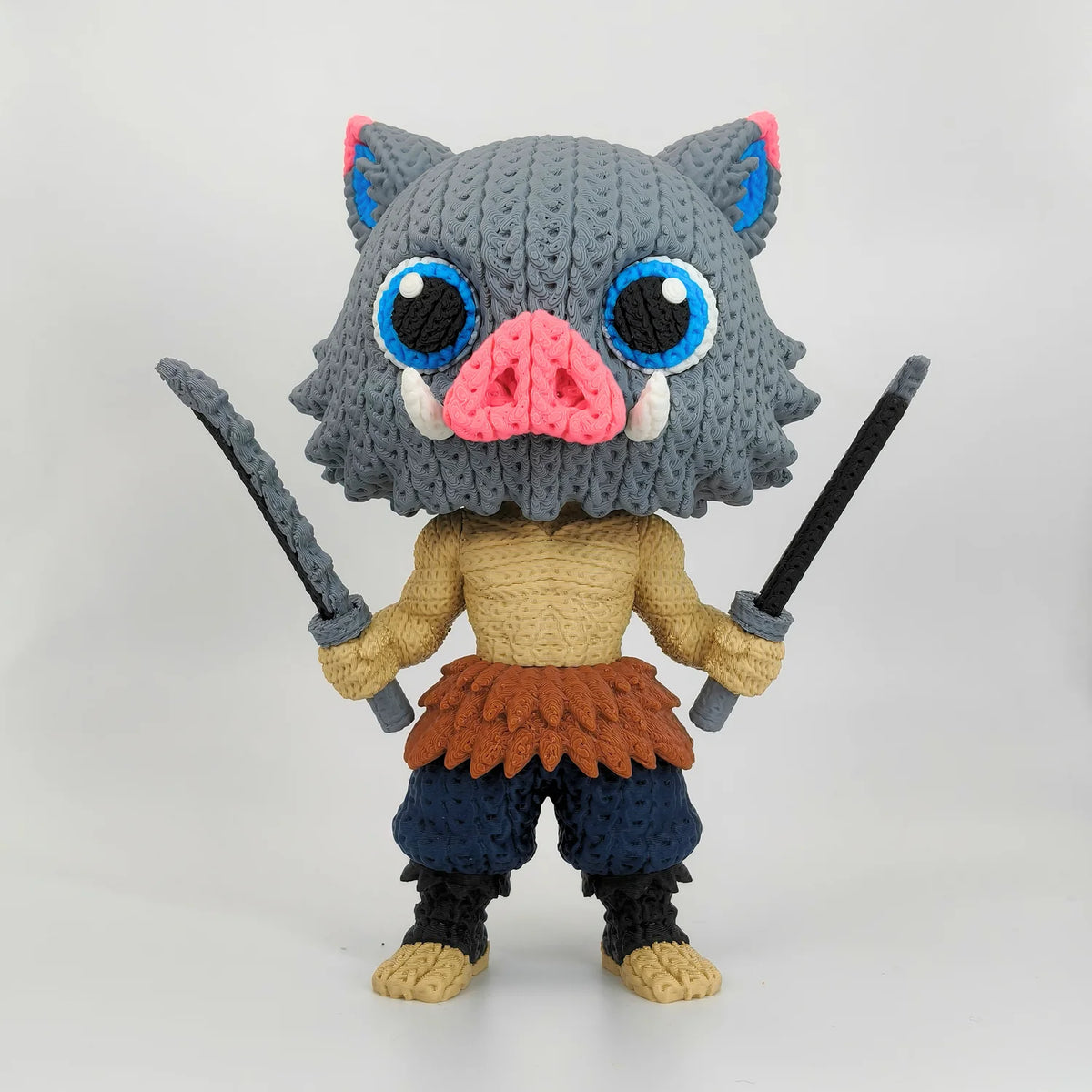 KNITTED Inosuke, figura impresa en 3D con efecto crochet, vista frontal